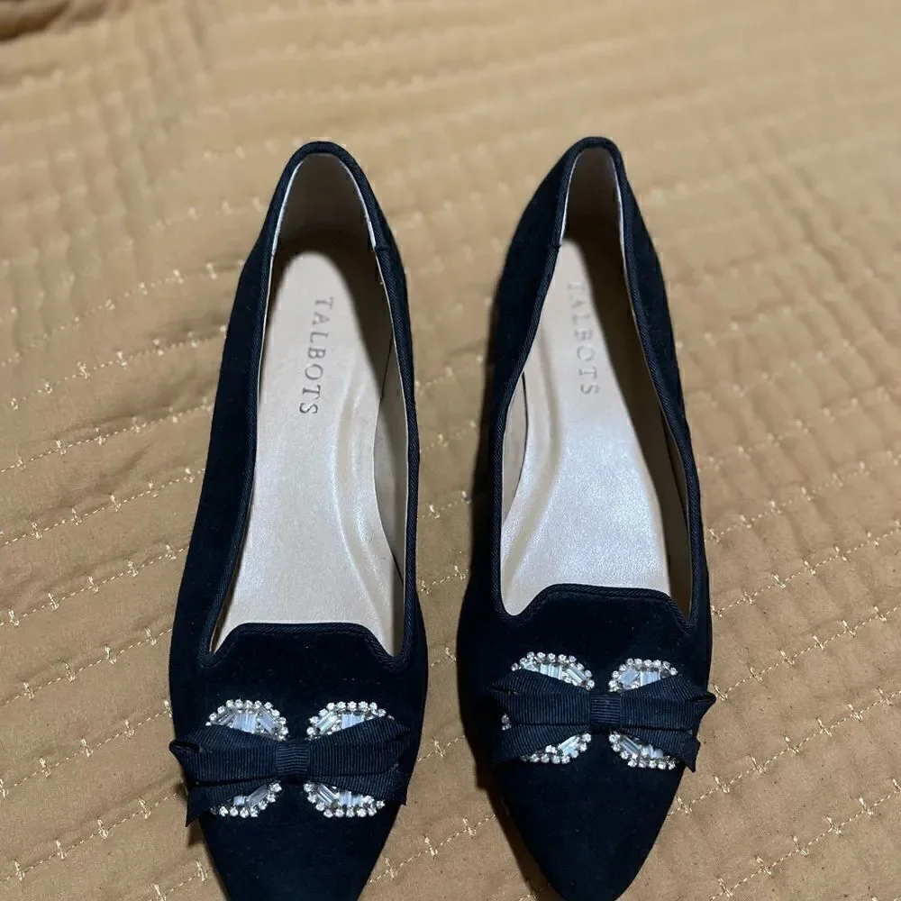 Talbots Black leather upper bow rhinestone flat 5M